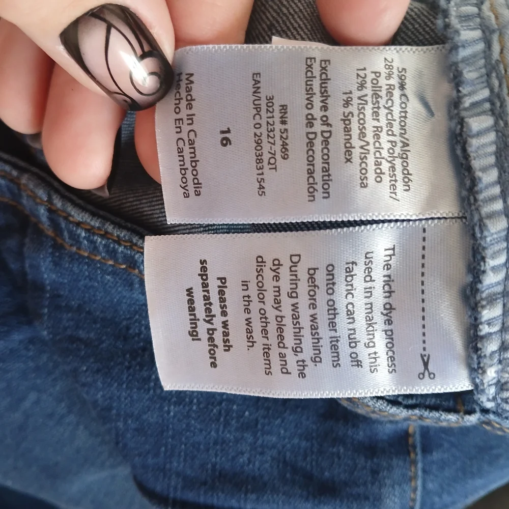 Sofia Vergara Jeans - Picture 3 of 6